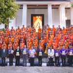 อธิการบดีและคณะผู้บริหาร มมร ต้อนรับนักเรียนทุนการศึกษาเฉลิมราชกุมารี ระยะที่ ๒ (รุ่นที่ ๘) พร้อมทั้…