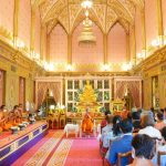 เจ้าพระคุณ สมเด็จพระอริยวงศาคตญาณ สมเด็จพระสังฆราช สกลมหาสังฆปริณายก ประทานผ้าไตรแก่คณะเจ้าภาพเพื่อเ…