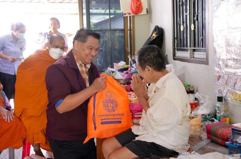 โครงการฟื้นฟูเยียวยาจิตใจผู้ป่วยติดเตียง ผู้สูงอายุ และผู้ดูแลตามหลักธรรมพระพุทธศาสนา ครั้งที่ ๒ณ หม…