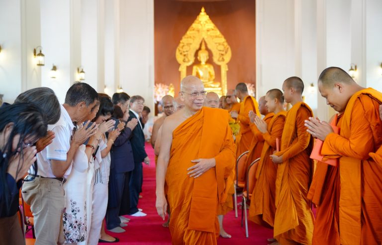 พิธีมอบประกาศนียบัตรพระธรรมทูตไปต่างประเทศ (ธรรมยุต) รุ่นที่ ๓๒